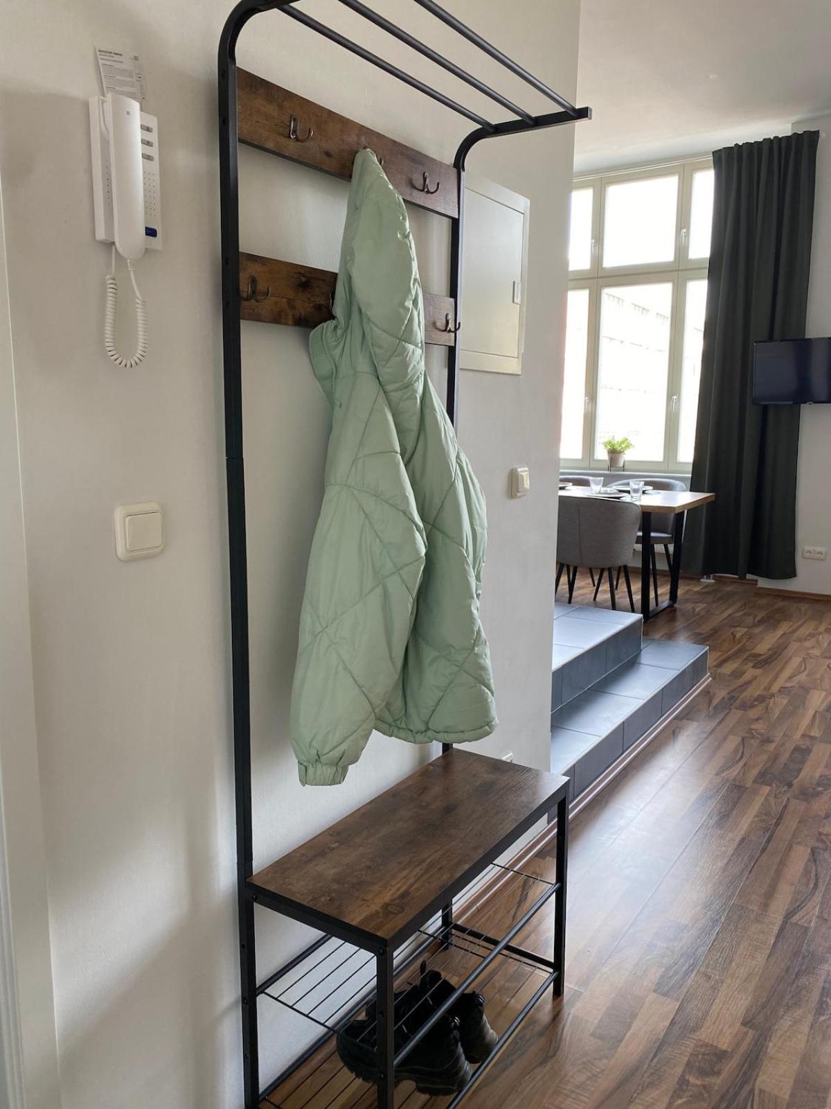 Stilvolles Loft Mit Kostenlosem Fahrrad Магдебург Екстериор снимка