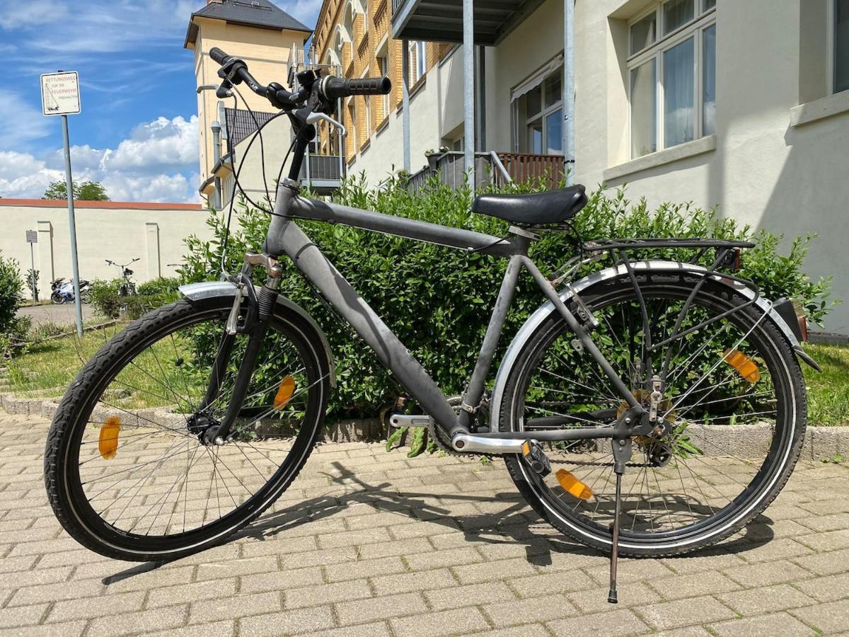 Stilvolles Loft Mit Kostenlosem Fahrrad Магдебург Екстериор снимка